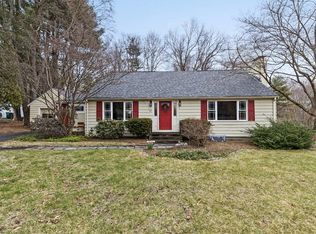 152 Boston Post Rd, Wayland, MA 01778