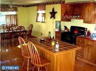 117 Trimble Blvd, Brookhaven, PA 19015