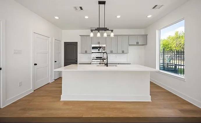 4501 Newberry St #A — Photo 5