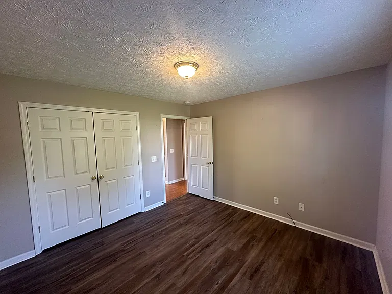 3222 Briarhill Ct — Photo 13