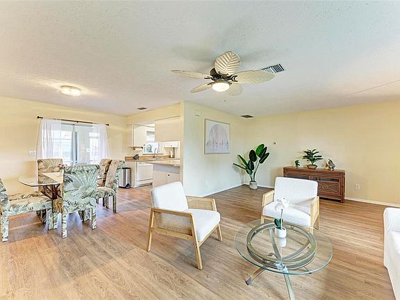 5th image of 1640 Saturn Rd