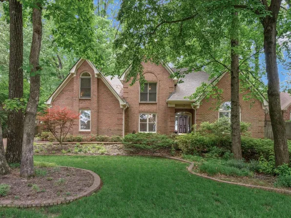 819 N Tree Dr, Collierville, TN 38017