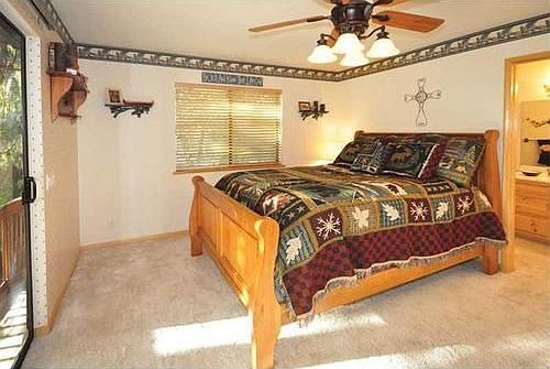 5th image of 753 Villa Grove Ave