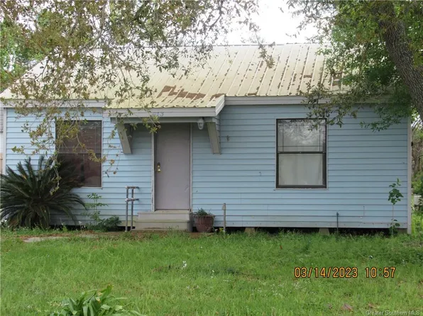 413 S Knapp St, Iowa, LA 70647