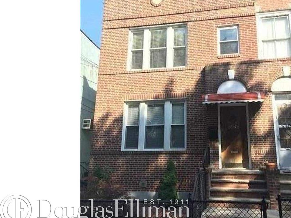 1st image of 2342 Crescent St #2