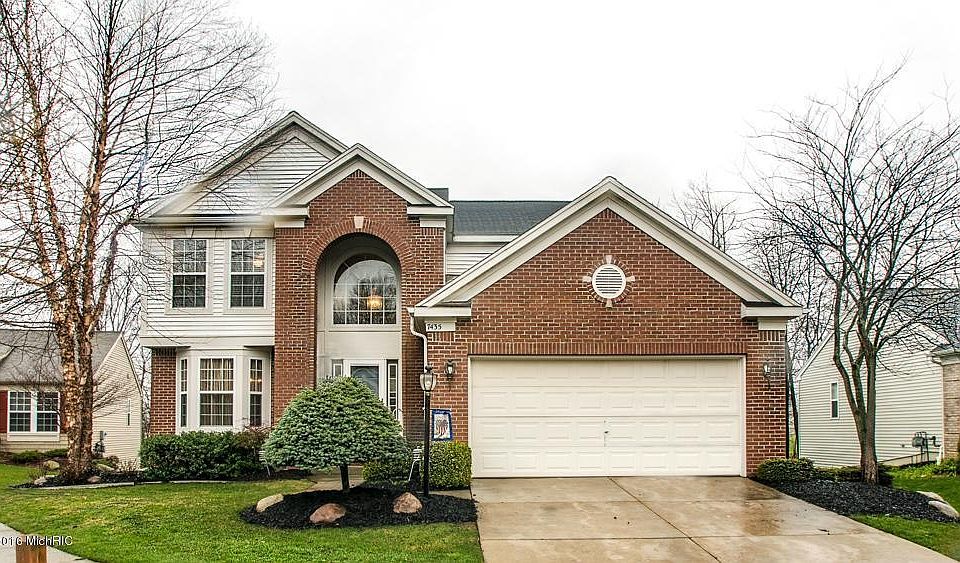 For Sale: 7435 Misty View Court SE, Caledonia, MI 49316