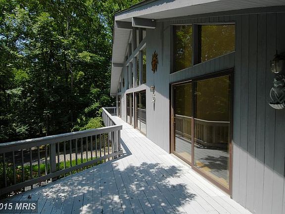 5th image of 9896 Sunnybrook Dr
