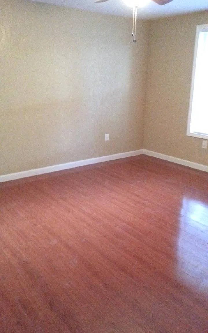2 bed, 1.0 bath, 850 sqft, $1,295 — Photo 4