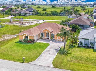 621 NW 37th Ave, Cape Coral, FL 33993