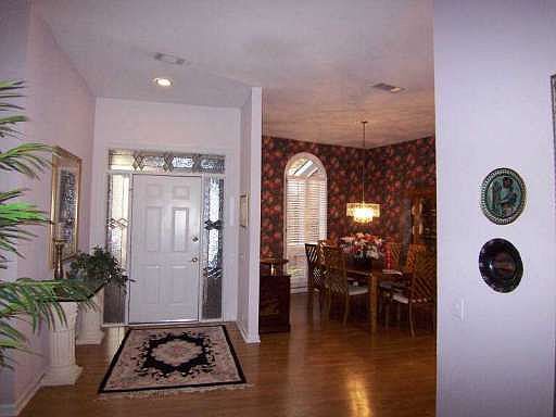 3rd image of 5195 Skidaway Dr