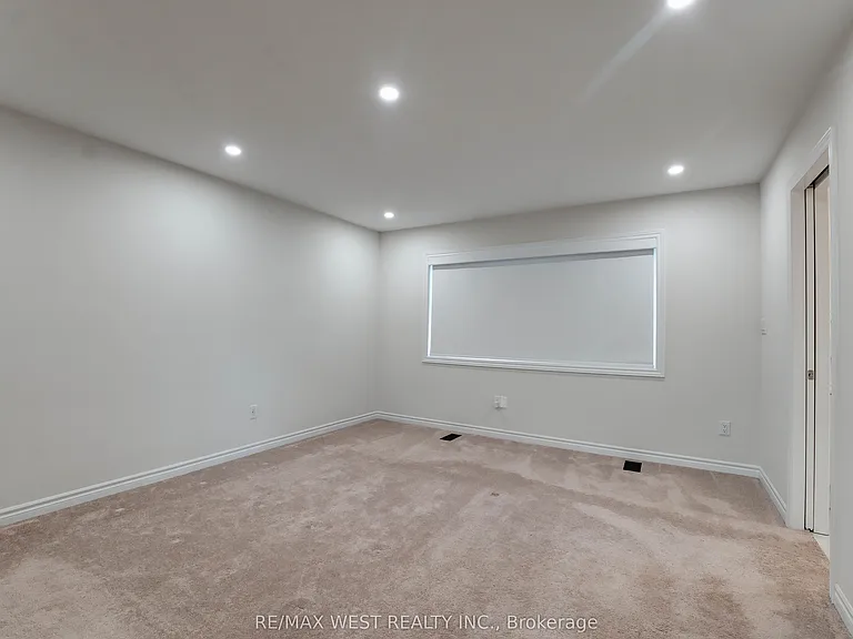 1525 Prentice Rd — Photo 25