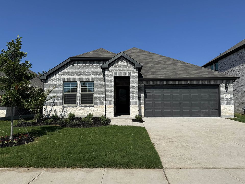 1st image of 3720 Canyon Dr