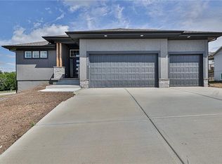 1203 Morgan Dr, Pleasant Hill, MO 64080