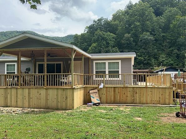 121 Austin Ln