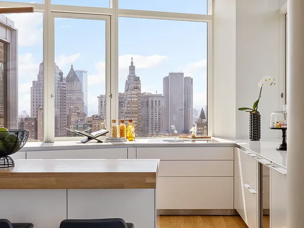 200 Chambers Street image 5 of 22