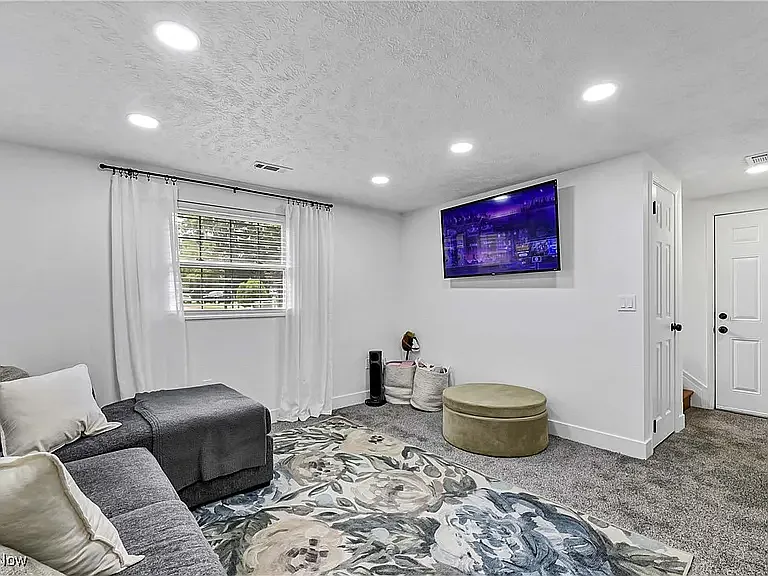 10188 Anchorage Cv — Photo 31