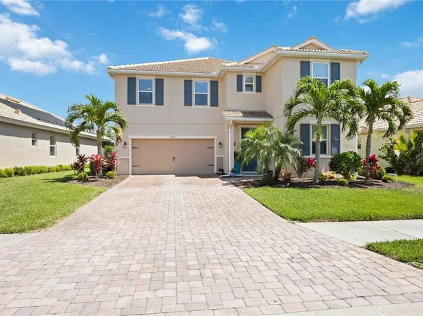 2177 Weaver Bird Ln, Venice, FL 34292