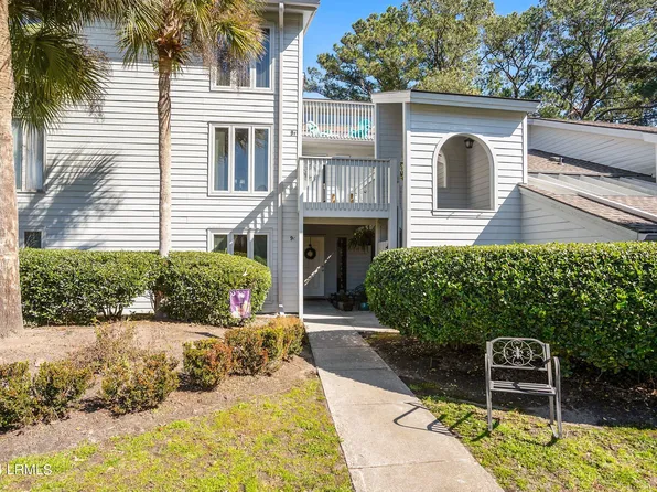 9 Marsh Harbor Dr #C, Beaufort, SC 29907
