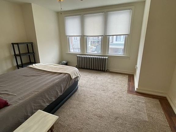 2nd image of 551 Rosalie St #2