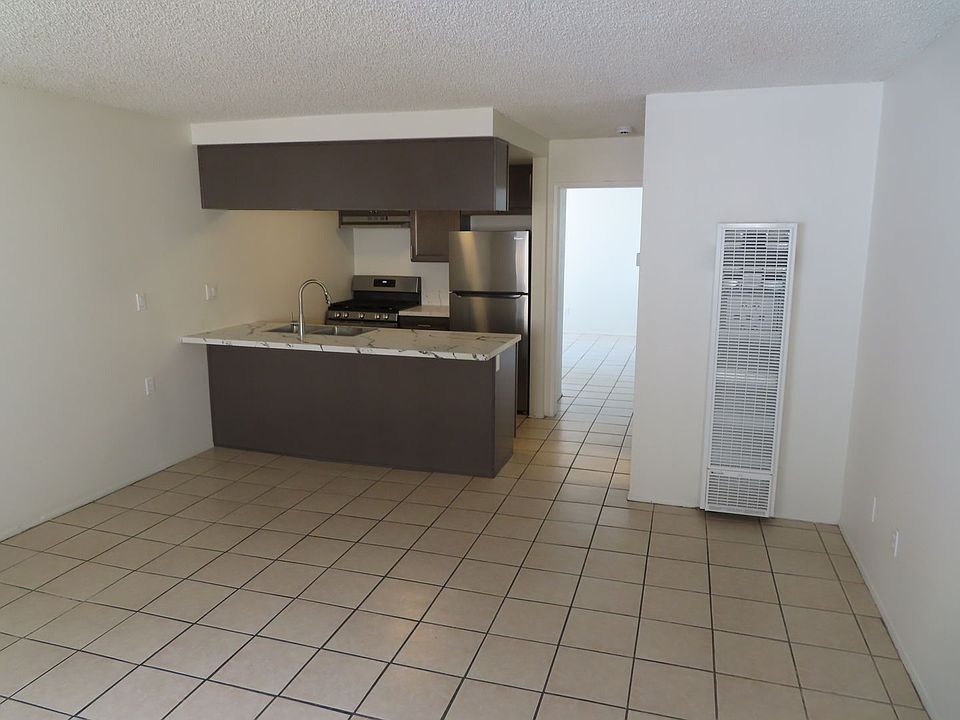 1st image of 4324 51st St #6