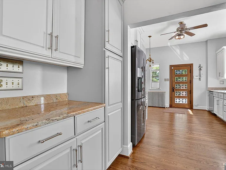 5553 Little Falls Rd — Photo 20