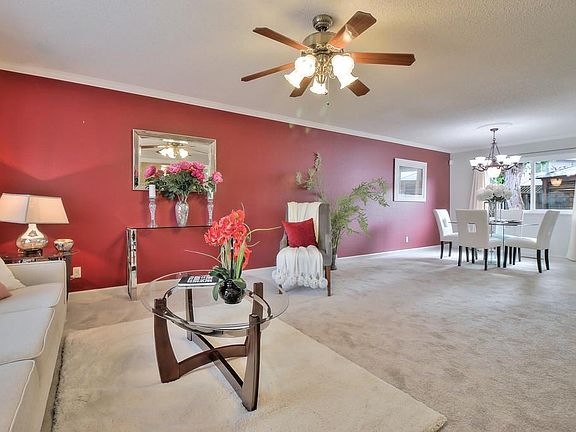 5th image of 6387 Hyde Park Dr
