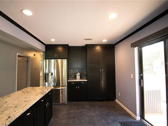 5th image of 6602 Edgeworth Dr