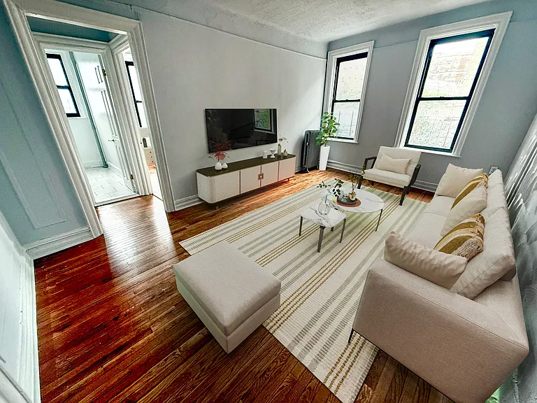 2796 Bainbridge Ave #2A — Photo 1