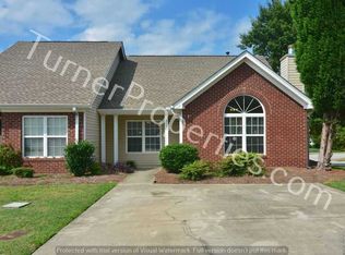 211 Lipscombe Ln, Columbia, SC 29229