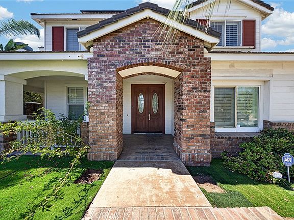 3rd image of 17433 Half Moon Ct