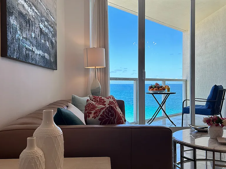Spacious and bright, perfect for relaxing with ocean views and a private balcony.