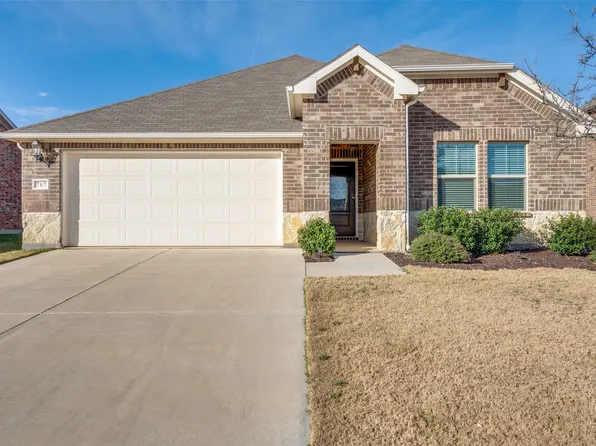 767 Hawthorne Ln, Lake Dallas, TX 75065