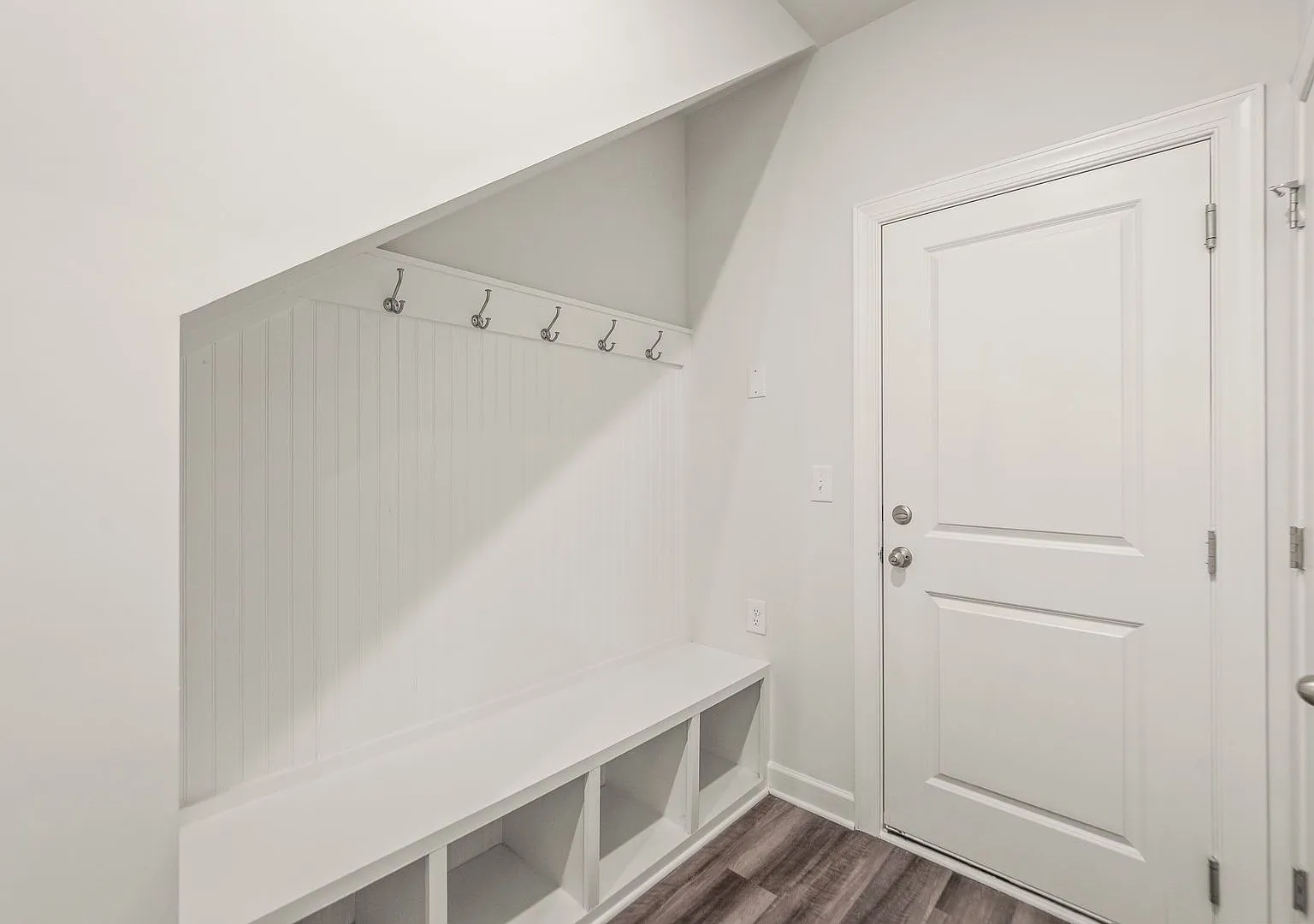 3 Story Townhome in City Park! — Photo 4