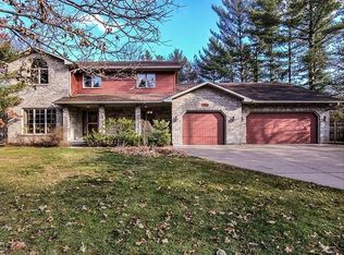 3397 Evergreen Ln, Eau Claire, WI 54701