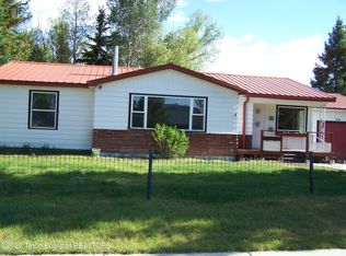 645 W Washington St, Pinedale, WY 82941