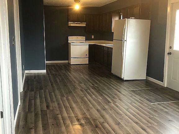 3rd image of 9210 W County Road 400 N