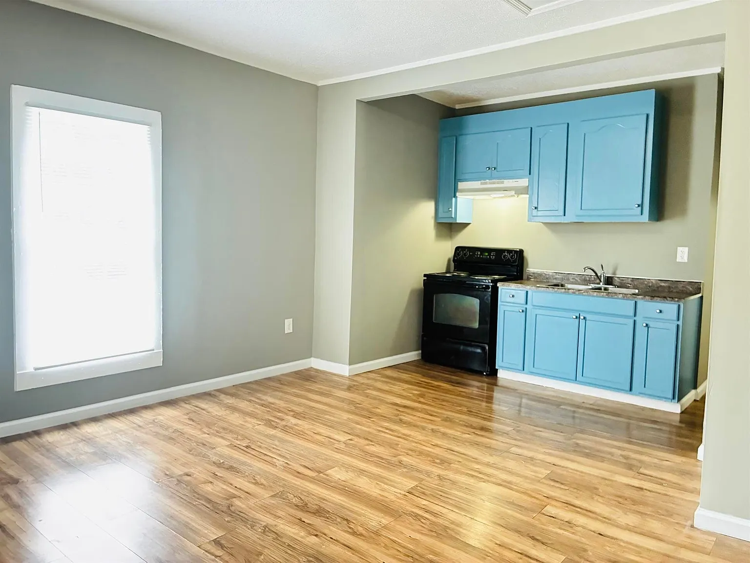 420 McBrayer St — Photo 4