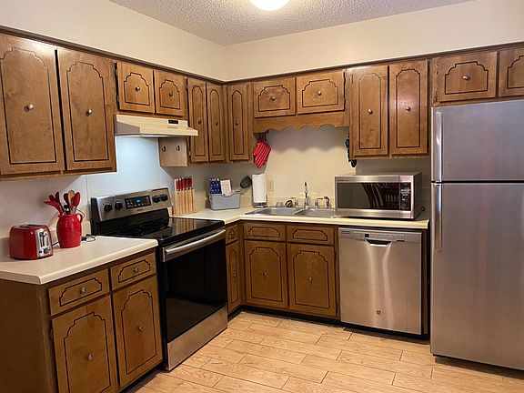 New stainless steel kitchen appliances.