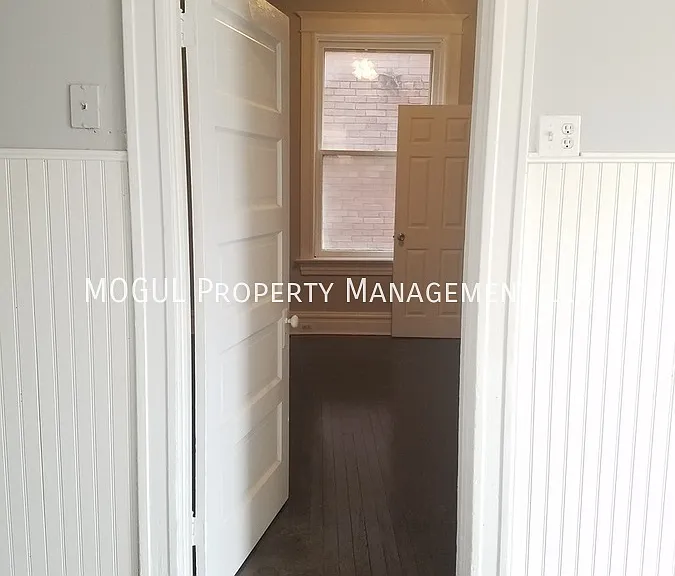 3116 Keokuk St #1F — Photo 3