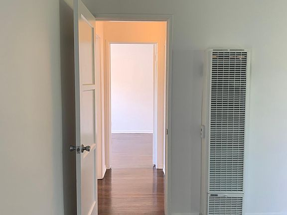5th image of 5042 Colfax Ave #1/4