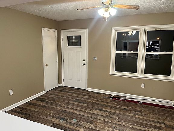 3rd image of 644 Mark Ave