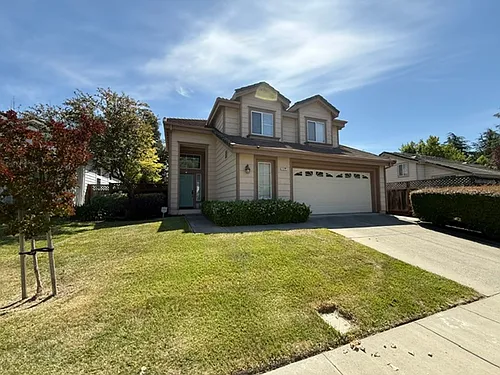 2311 Meadowlark Dr Photo 1