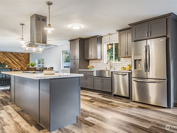5th image of 7617 113th Street E