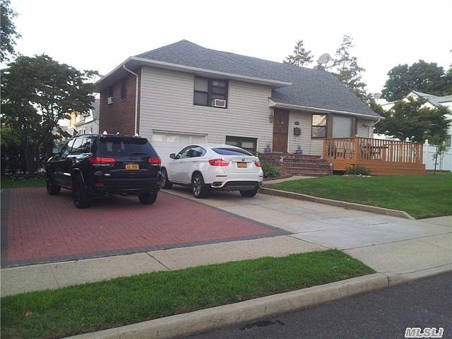 1st image of 474 Henry St