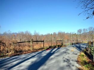 Ridge St, Candler, NC 28715