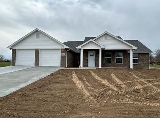 1051 Henley Blvd, California, MO 65018