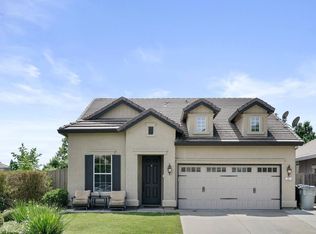 11 Diggins Dr, Folsom, CA 95630