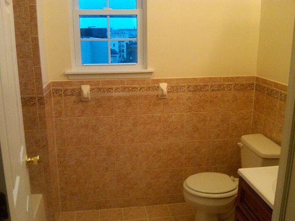 3rd image of 88 W Kinney St Floor 3