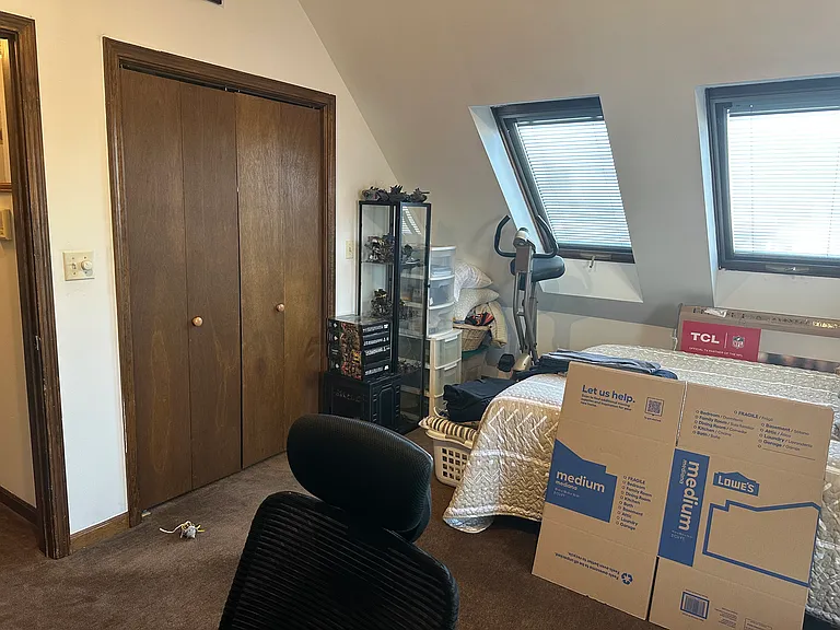 1362 W Crystal St #3F — Photo 8