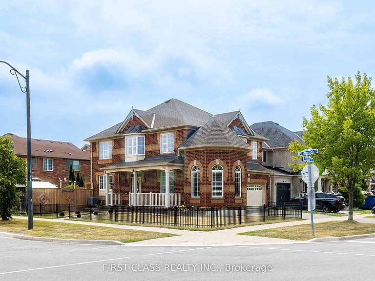 802 Yates Dr — Photo 14